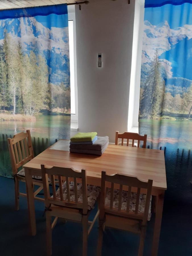 Rd Cerncin Bucovice Apartman Kültér fotó