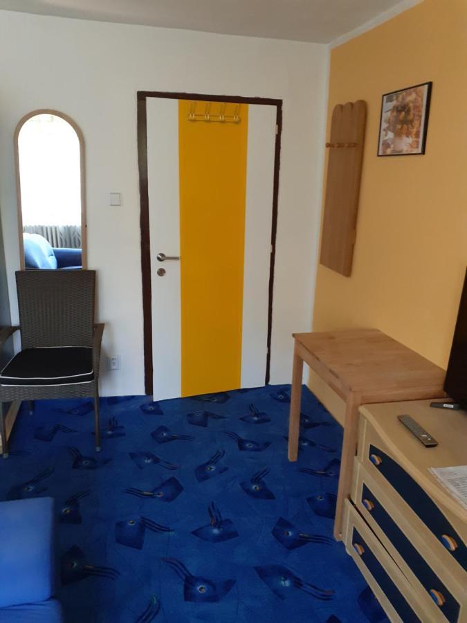 Rd Cerncin Bucovice Apartman Kültér fotó